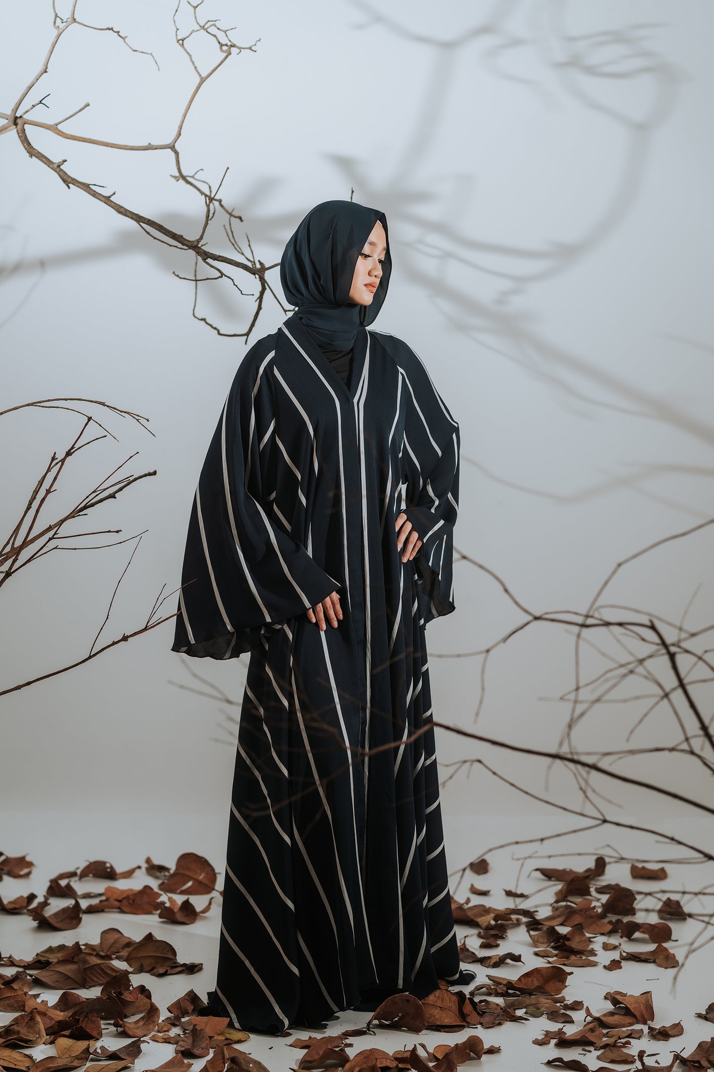Midra - Drape Abaya