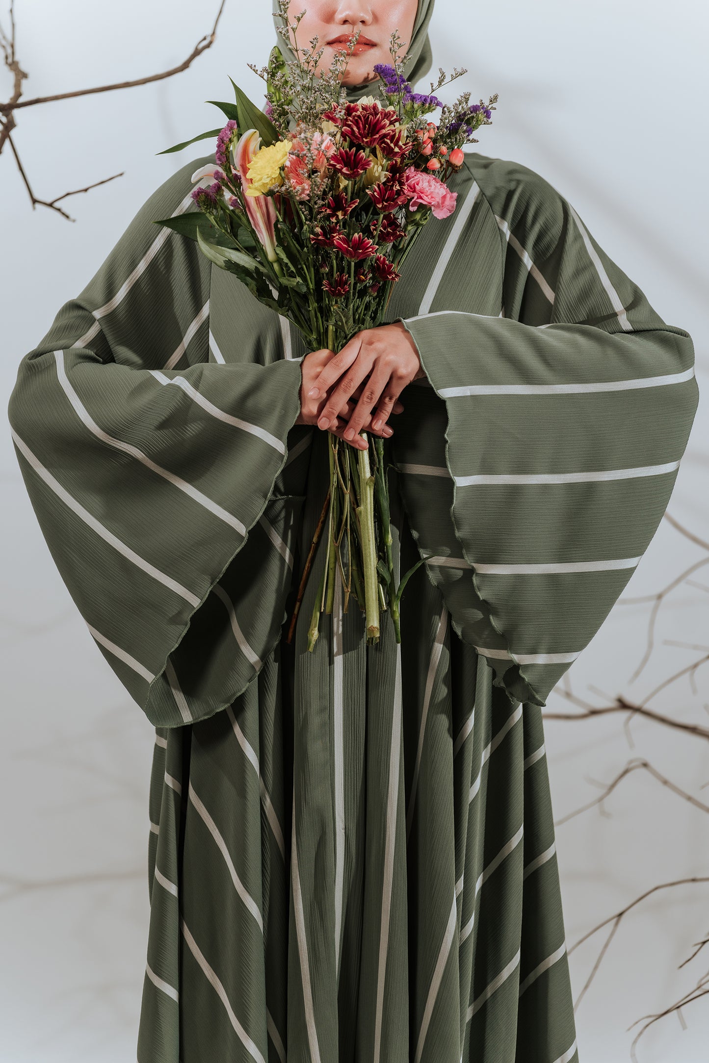 Verdin - Drape Abaya