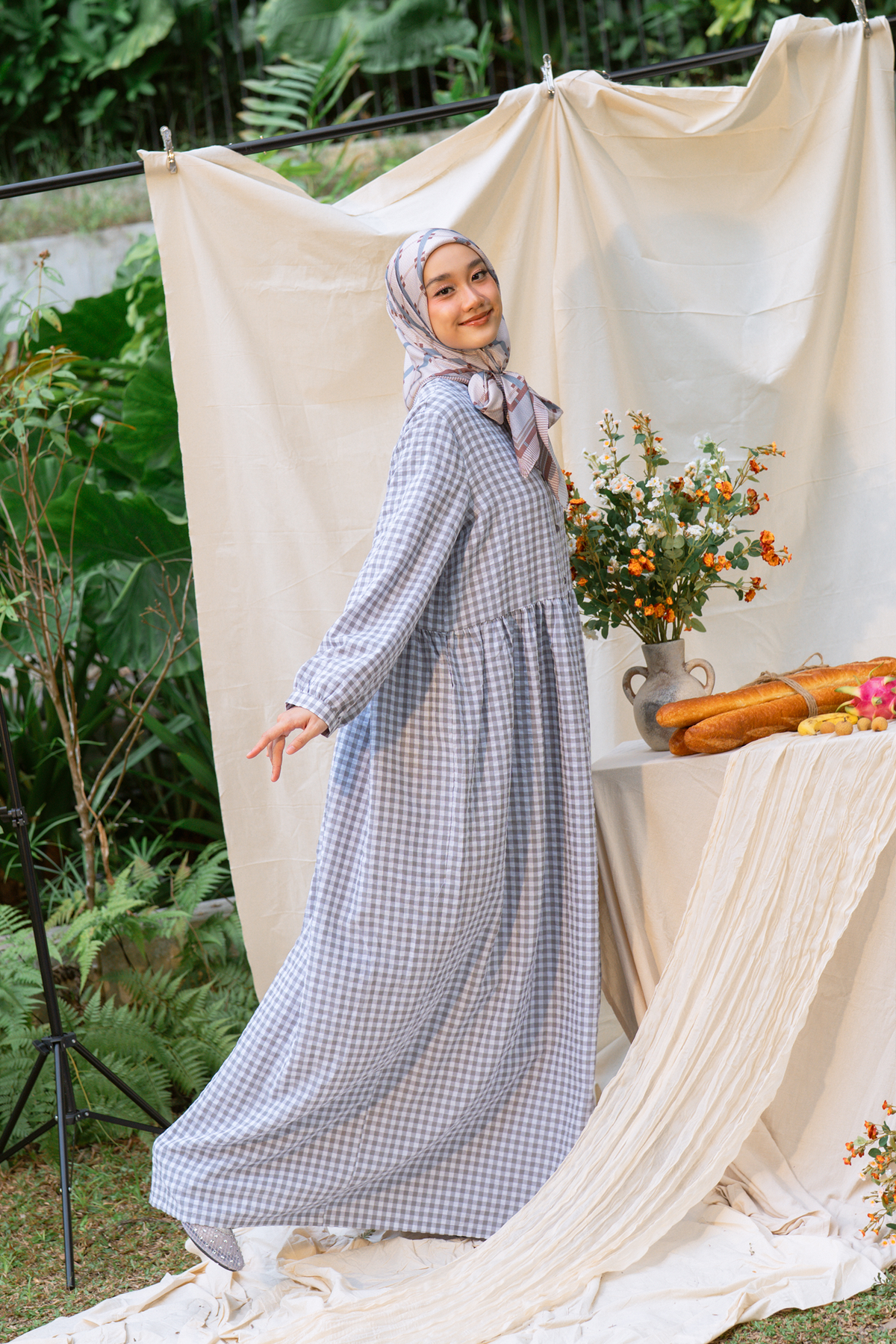 Earl Grey - Sugar Gingham Maxi Dress