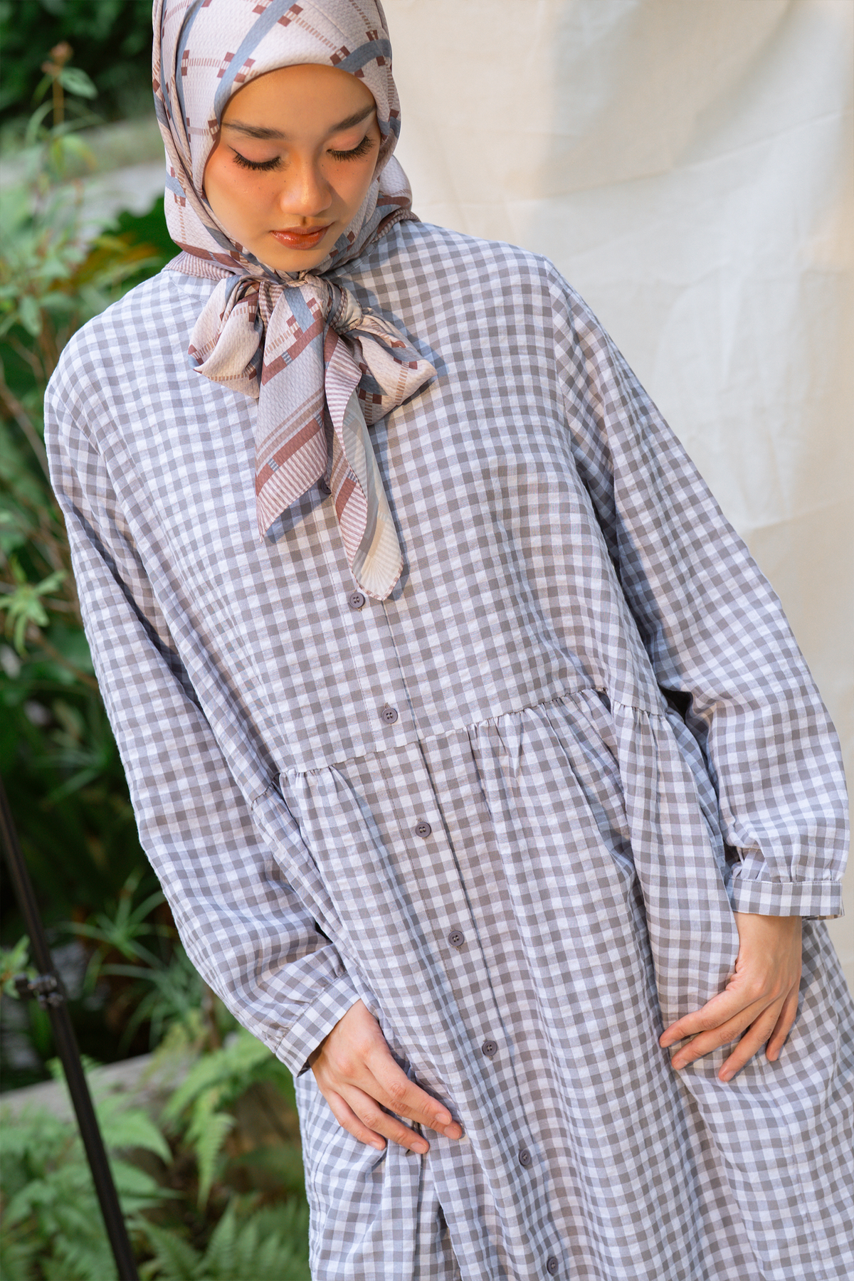 Earl Grey - Sugar Gingham Maxi Dress