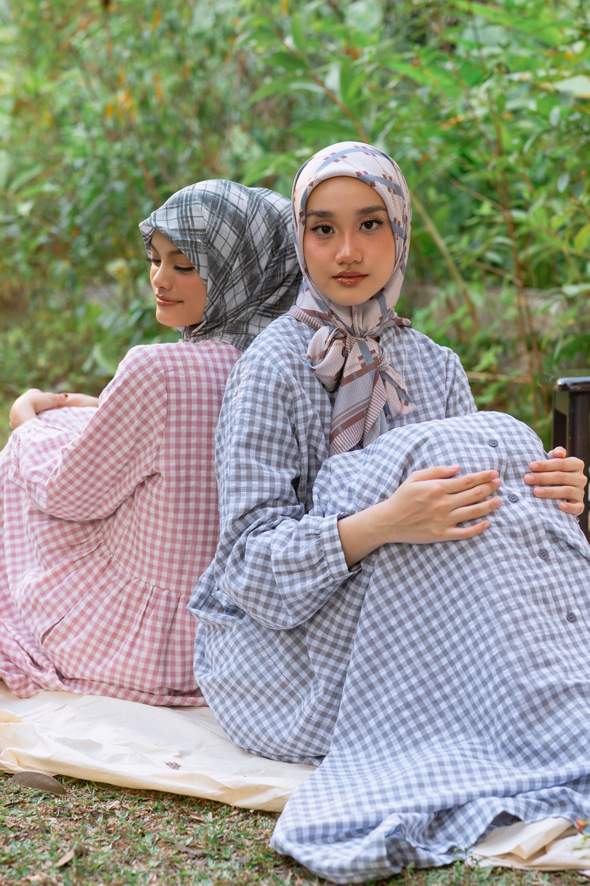 Earl Grey - Sugar Gingham Maxi Dress